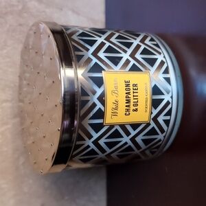 Discontinued NEW unused White Barn Champagne & Glitter Scented Jar Candle Rare